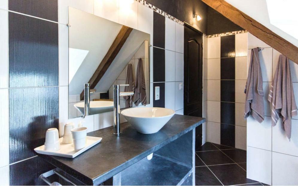 Chambres D'Hotes Dinan Trévron Esterno foto